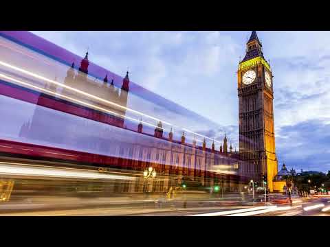 Chimes of Big Ben // beautiful scenes of Elizabeth Tower