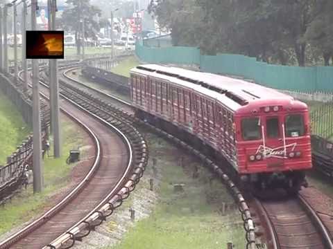 Metro Kyiv, red line M1, Ucraine.mpg