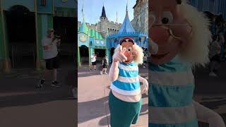 Mr. Smee High Five & Hat Compliment At Peter Pans Flight Disney 2025