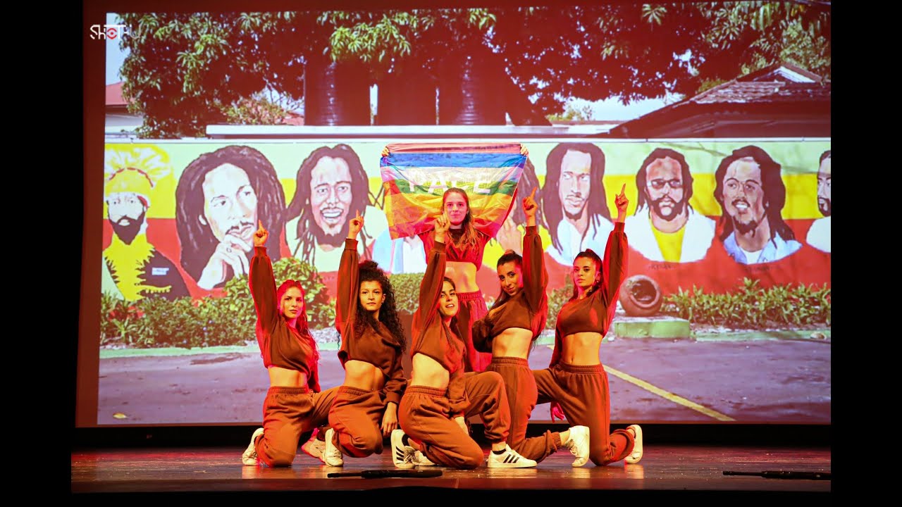 1) Dancehall Crew - Monica - Bob Marley