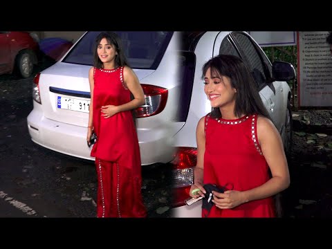 Shivangi Joshi Looking Very Beautiful With Cute Smile In Red Dress