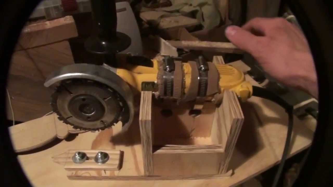 Homemade Wood lathe Duplicator using an angle grinder ...