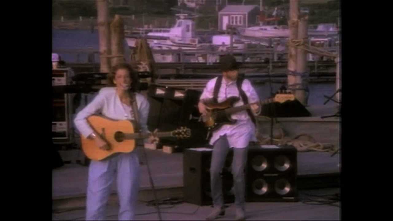 Carly Simon Live From Martha's Vineyard DVD - YouTube