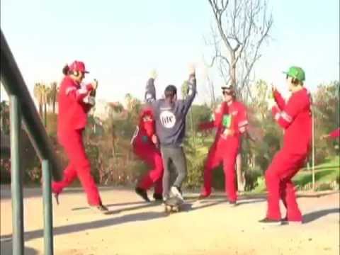 Billy Marks - Skateboarding Pit Stop