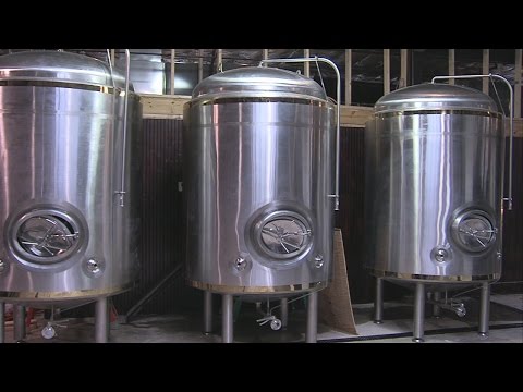 Stainless steel tanks arrive at Terre Haute Brewing Company