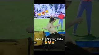 Mio Tirukan Goyang India😹😻😹#shorts #cat #sakura #viral #kittens #trending #youtu