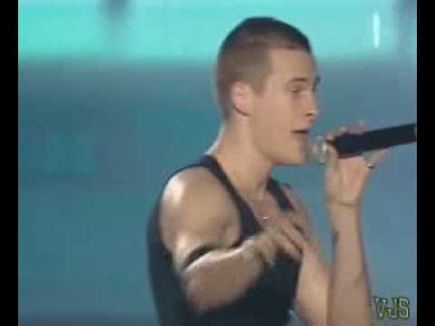 Blue - One Love (Disney Kids Awards 2002)