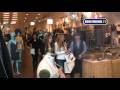 Miley Cyrus and Mom Get Mobbed at Americana Mall