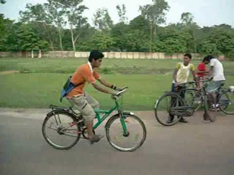 INDIAN CYCLE STUNT .wmv