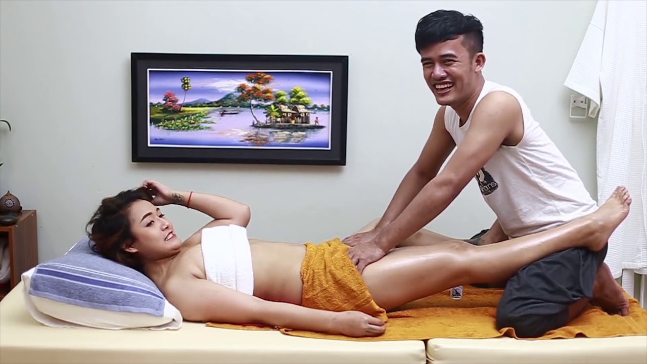 Wife gets japanese massage