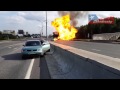 Brutal Accidente en Autopista Con Explosiones de Gas Propano. Full HD.