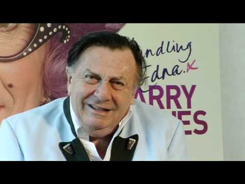 Barry Humphries Dame Edna as Sir Les Patterson'95