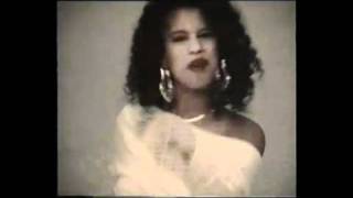 Watch Neneh Cherry Outre Risque Locomotive video