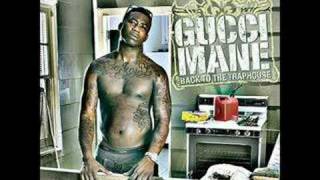 Watch Gucci Mane Pillz video