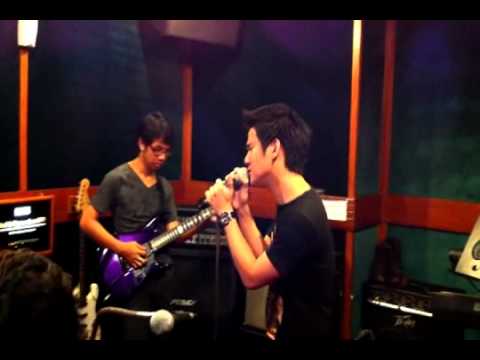 missed calls(คิดถึงเธอ) - เคลิ้ม (studio version) thumb