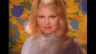 Watch Peggy Lee You Make Me Feel Brand New video
