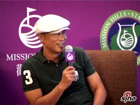 Eric Tsang teasing Simon Yam about Yam's fascination in Belen Mozo Eric Tsang teasing Simon Yam about Yam's fascination in Belen Mozo