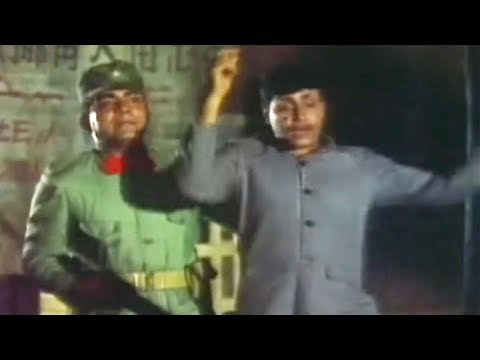 Mehmood and Rajendra Kumar Cheats Security Guards - Shatranj...
