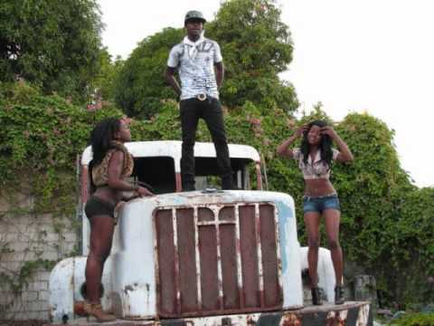Popcaan - Jah Jah Watch Over Me {Sad Streetz Riddim} DEC 2010 (TJ REC)