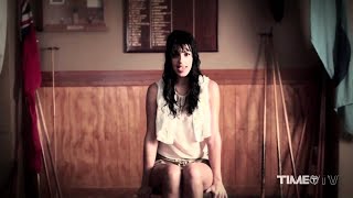 Watch Brooke Fraser Something In The Water video