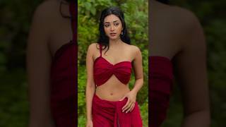 Preity Mukhundhan Hot Navel