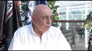 8C2uhymCCwM Video Image