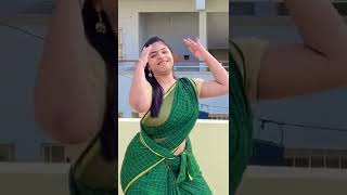 Big Size Aunty Hot Dance