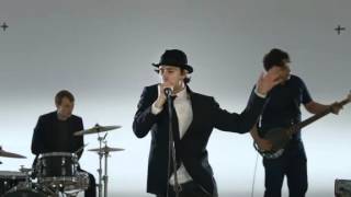 Watch Maximo Park Write This Down video