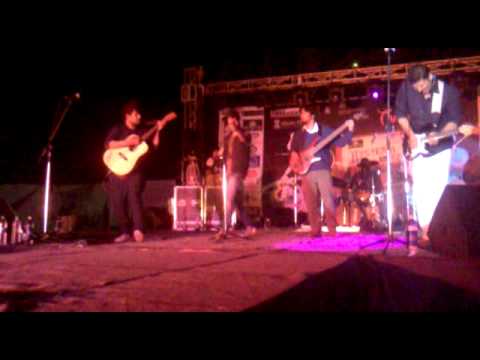 Atif Ismail live in IIT Roorkiei sayooni chain ek pal nahi