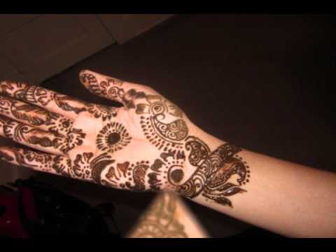 Mehndi Layonge mein sajna ke naam ke