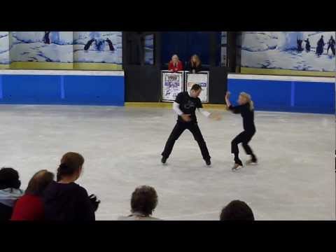 Alexandra Schauman Skater