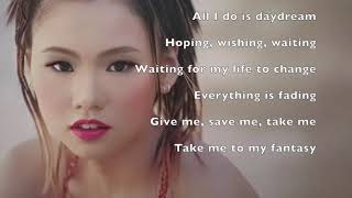 Watch Trish Thuy Trang Daydream video