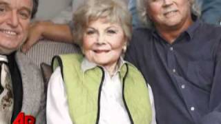 Actress Barbara Billingsley Dead at 94