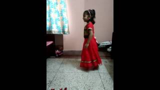 Dance By A Baby Child On Super Girl From China