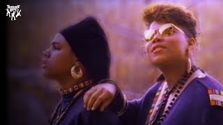 Watch Queen Latifah Ladies First video