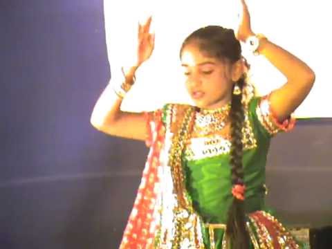 Ananyas Maiya Yashoda Dance at NSS 2011 Onam Celebrations Rajkot...
