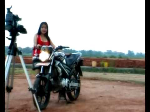 Lagu Karo Tading Kenangen (Santy Br Gitinting)