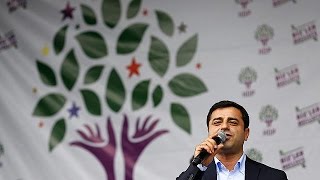 Demirtaş: "HDP AK Parti'siz koalisyona açık"