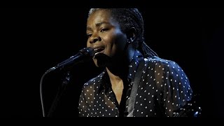 Watch Tracy Chapman Stand By Me video