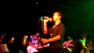 Watch Los Amigos Invisibles Quiero Desintegrar A Tu Novio video