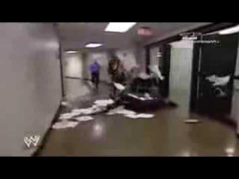 Shawn Michaels Kicks Stan - YouTube