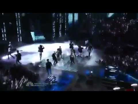 Justin Bieber Performs Boyfriend on The Voice First Live Performance 8-4-2012