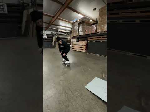 Ware house fun ‼️✅ #skatelife #skateboardingisfun #skateclipsdaily #skateboarding #doakickflip