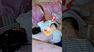Kardeşi Rüyasinda Kavga Etti̇ Ama Sonra...