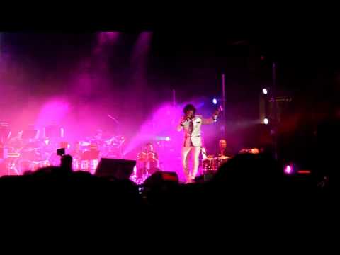 Sonu Nigam - Mere Sapno Ki Rani Kab Ayegi Tu