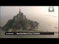 ′Tide of the century′ surrounds Mont Saint-Michel - no comment