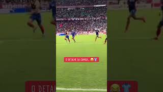 8d7sm03bb38 Video Image