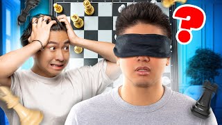 Essayer De Battre Kevin Aux Échecs À Laveugle