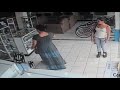 Mujer robo en 13 segundos una pantalla de televisión en Costa Rica