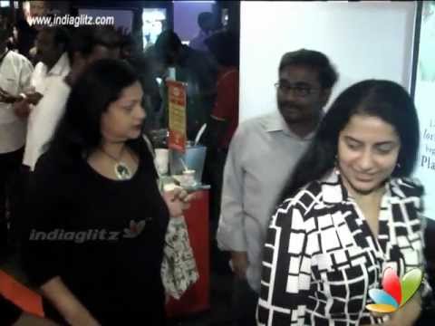 10th CIFF Red Carpet Day 5 @ INOX | Mani Ratnam - Suhasini Mani ratnam - Madhan Karky